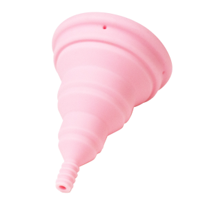 Copa menstrual rosa de silicona.